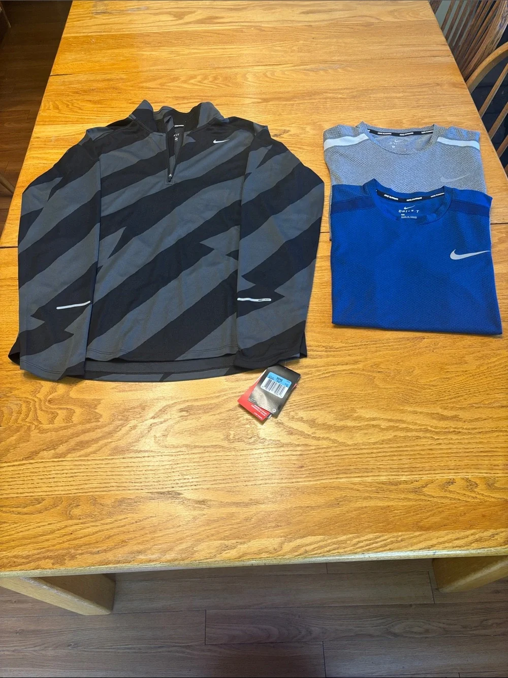 Nike Men’s Black & Gray Diagonal-Stripe Quarter-Zip + Blue & Light Gray Nike Top